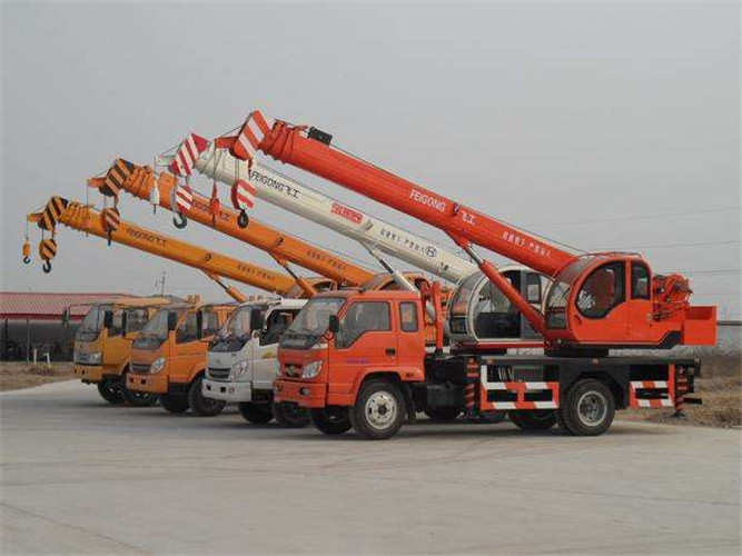 青秀区设备出现故障导致停工，怎么处理？是否有备用设备替换？